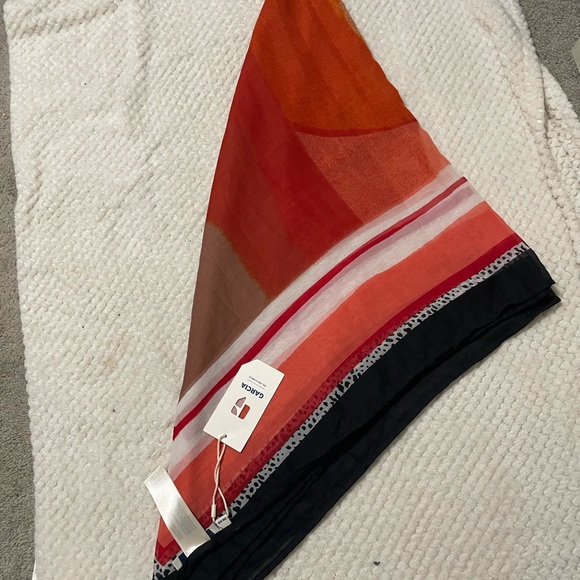 Colorful Geometric Scarf - Picture 1 of 4